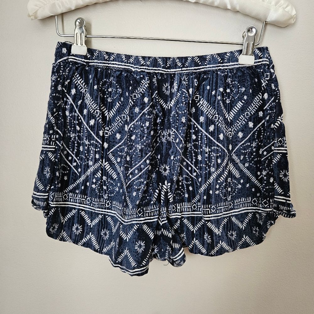Abercrombie & Fitch Shorts Faux Wrap Tie Blue White Patterned Stretch Casual - Picture 6 of 10